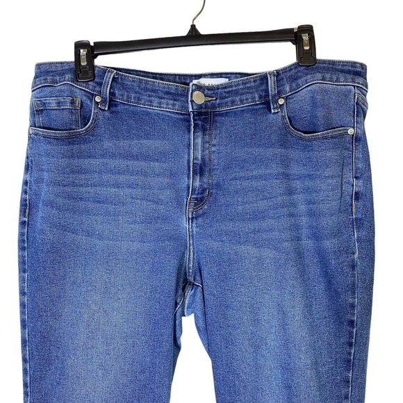 Lane Bryant women's plus size 22 signature fit flex waist mid-rise boot Jeans - Picture 3 of 10